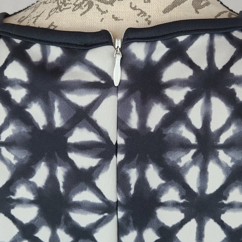 Retro Geometric Scuba Dress Black White A-Line Y2K Dress - Picture 3 of 6